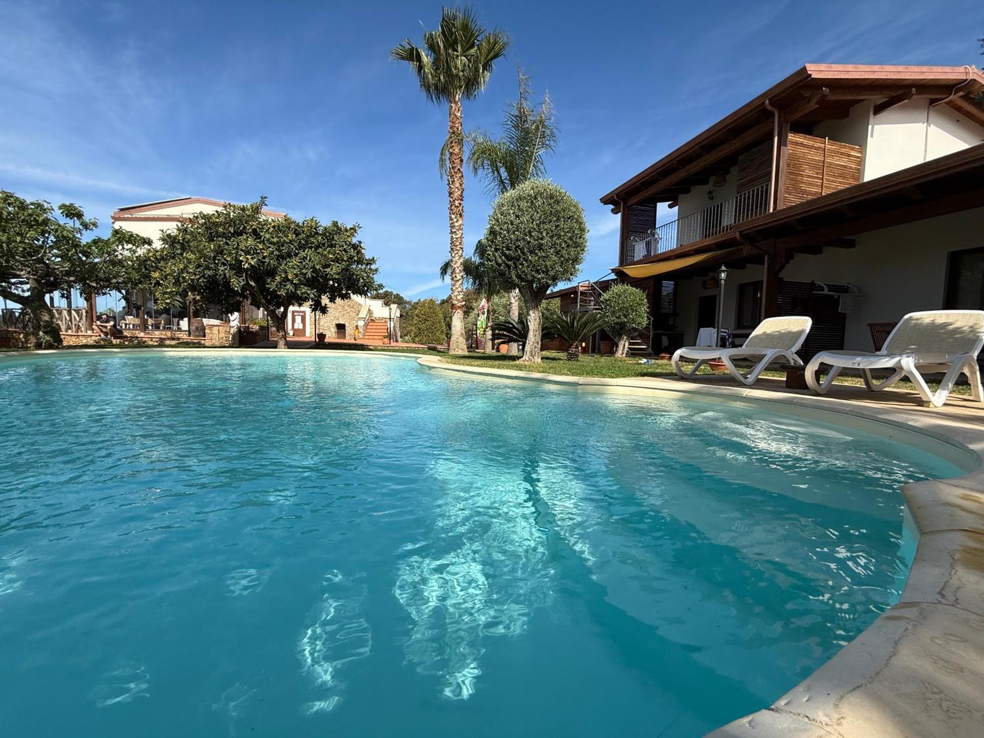 Casale Calabria Bed & Breakfast Джицерия Екстериор снимка
